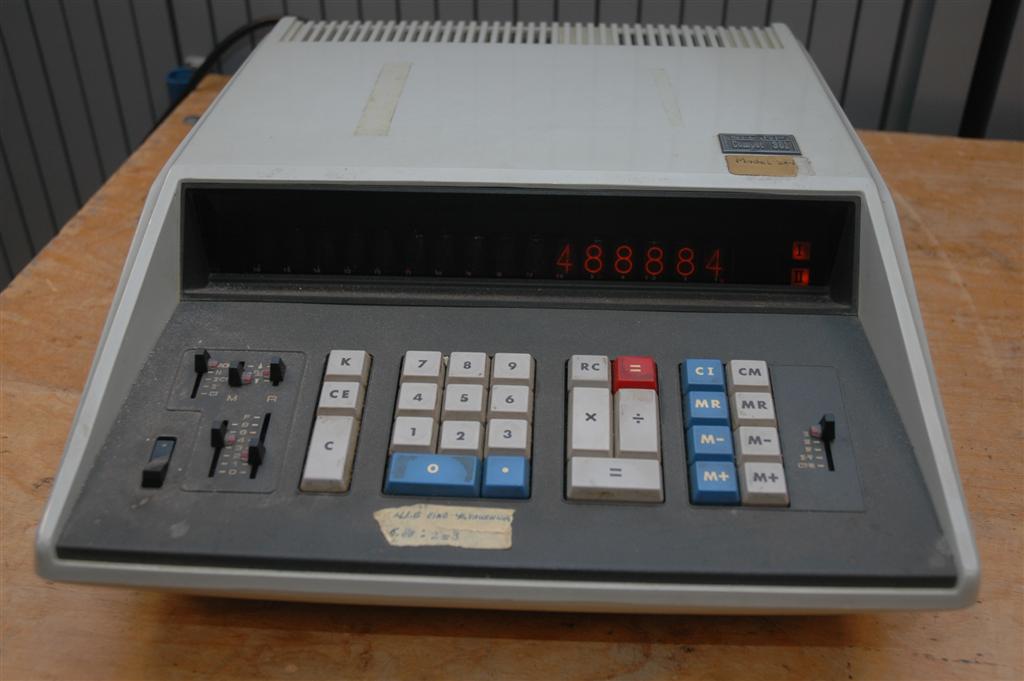 sharp electronic computer